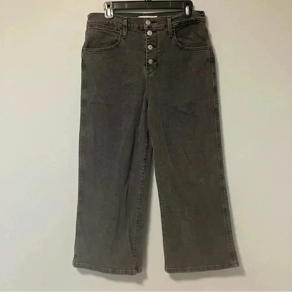Levi’s Mile High Cropped Wide Leg  Buttoned Fly Grey Jeans W30